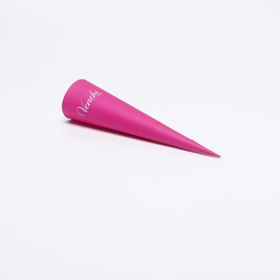 Eiscreme-Kegel Eiscreme-Creepe-Kegel Einmaliges knackiges Papierset von Kegelpapier-Support-Scharfwinkelpapierset